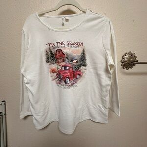 Cato White 3/4 length Sleeve Christmas Graphic Top Xl